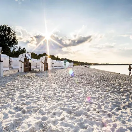 Helle Im Ostseebad, Cleaning Included 아파트 *